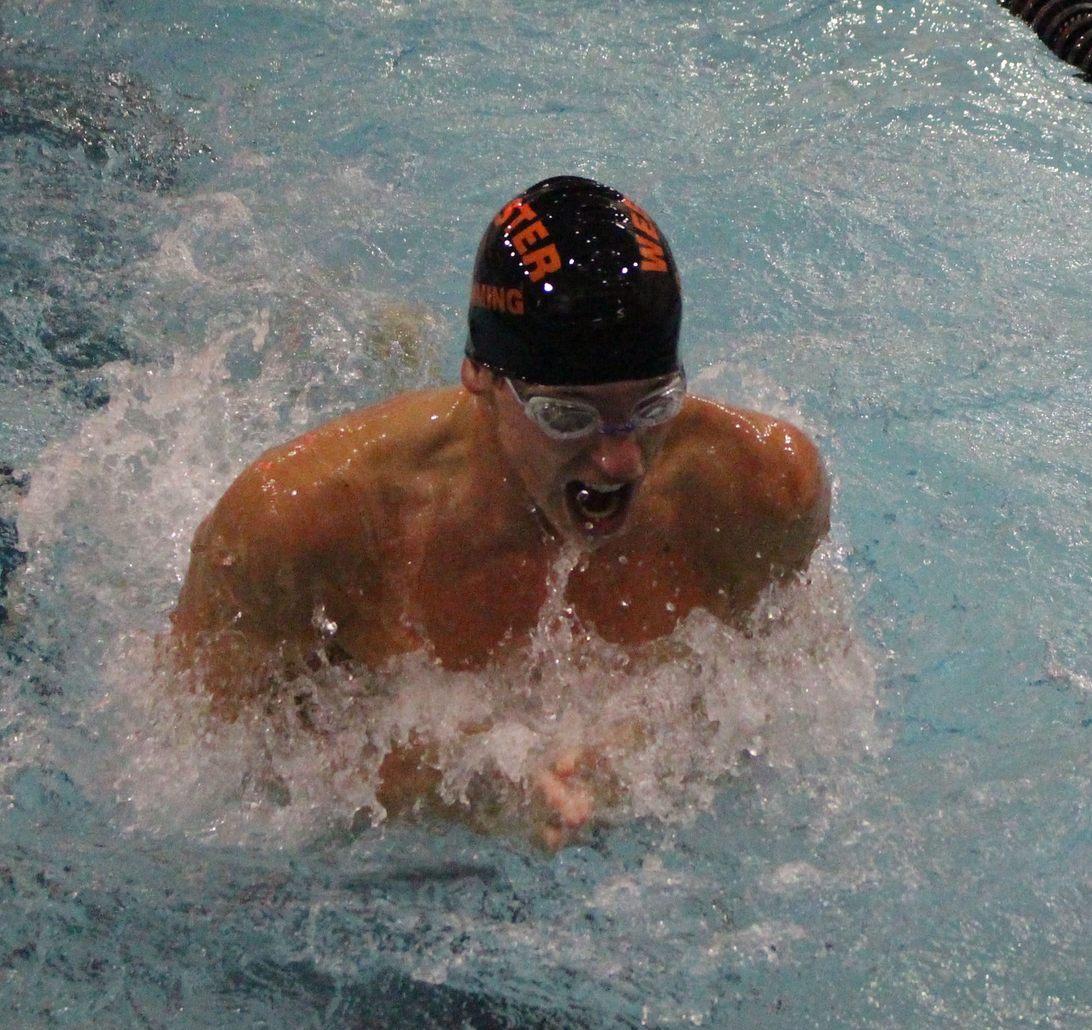 Swim team off to historic start – Echo Newspaper